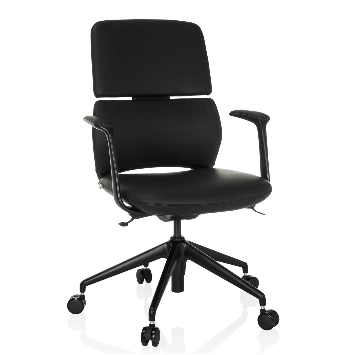 Schwarzer Profi-Bürostuhl ATMOS DESIGNER mit Armlehnen und Fußkreuz mit fünf Rollen von hjh OFFICE – 360-Grad-Ansicht (Frontansicht 15°)