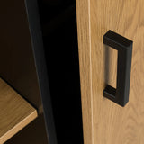 Maniglia nera sul frontale effetto rovere del Classificatore AMIO H di hjh LIVING