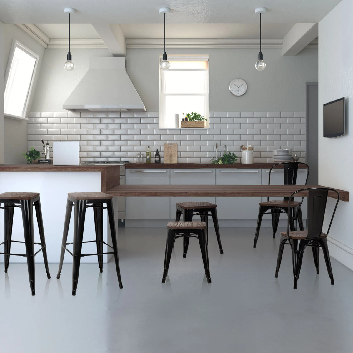 Sedie bistro nere VANTAGGIO COMFORT W con struttura in metallo a un lungo tavolo in legno di hjh OFFICE