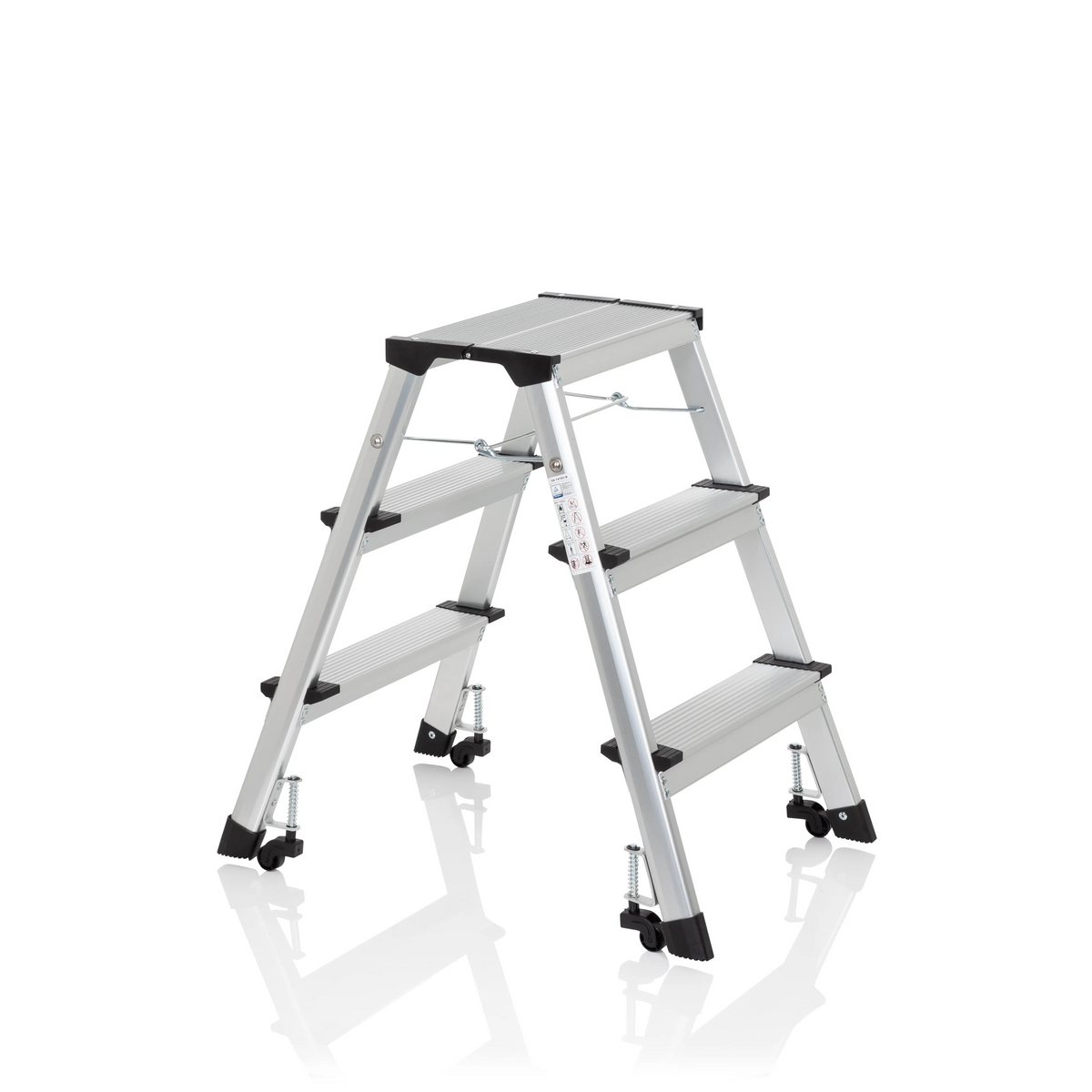 Silberne Klappleiter SOLID IV aus Aluminium mit drei Stufen von hjh OFFICE – 360-Grad-Ansicht (schräge Frontansicht 60°)