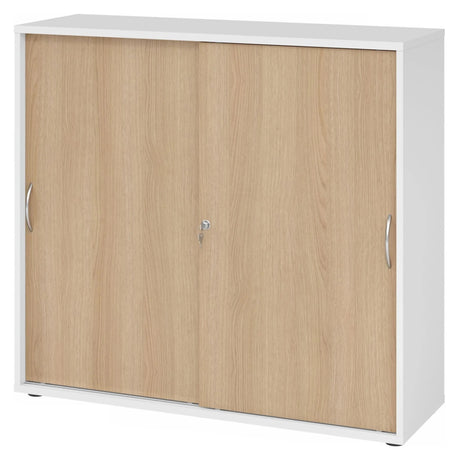 Armadio a ante scorrevoli BETA S 1753S in bianco e rovere con maniglie ad arco in metallo di hjh OFFICE PRO