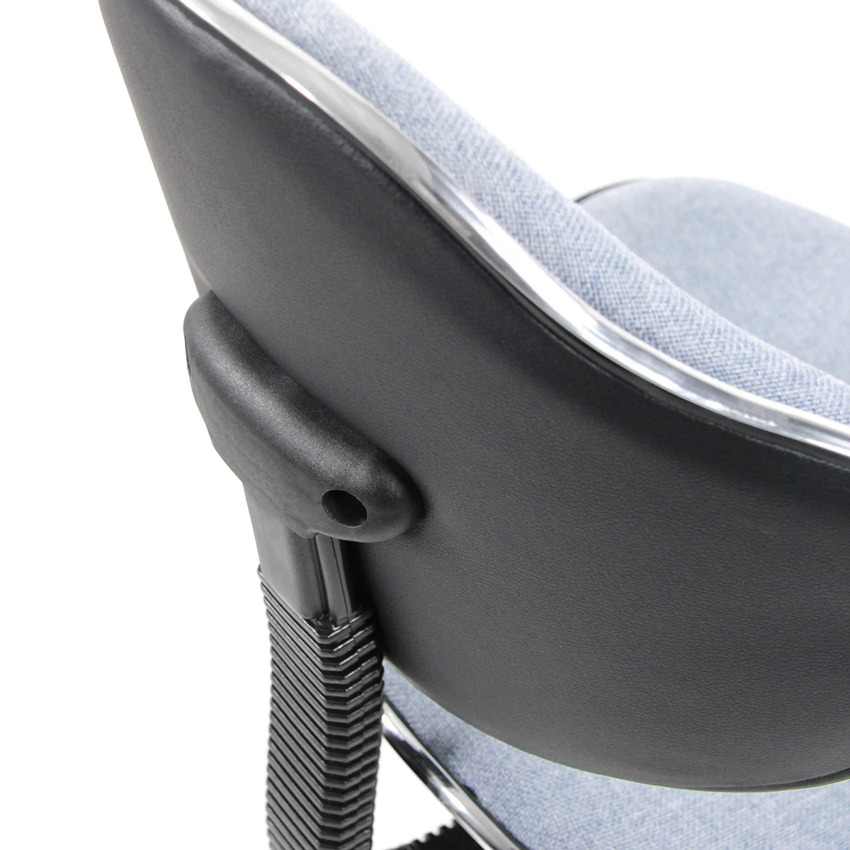 Schienale con scocca in plastica nera e rivestimento in tessuto blu della sedia girevole per bambini KIDDY GTI-3 di hjh OFFICE