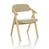 Sedia pieghevole SCANDIO beige con braccioli e struttura in legno di hjh OFFICE – vista a 360° (vista frontale a tre quarti 30°)