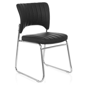 Sedia visitatore nera CASPI V con rivestimento trapuntato e struttura a slitta cromata di hjh OFFICE