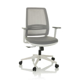 Sedia Home Office PROFONDO ECO W grigia con schienale in rete e base a cinque ruote di hjh OFFICE – vista a 360° (vista frontale 15°)