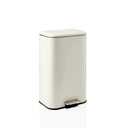 Cestini Clean 1 beige con pedale argentato e coperchio chiuso di hjh OFFICE