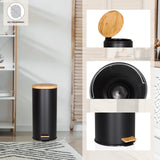 Cestino CLEAN BAMBOO in nero opaco con coperchio in bambù, secchiello interno e pedale di hjh OFFICE