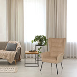 Poltrona imbottita beige HAVENIO con schienale alto e gambe in metallo nero di hjh LIVING