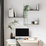 Piante artificiali verdi EUCALYPTUS CLIMB in un vaso marrone su una scrivania di hjh OFFICE