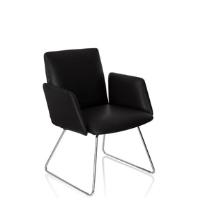 Sedia imbottita nera DESIGNIA V con struttura a slitta in metallo lucido di hjh OFFICE
