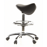 Sgabello a sella TOP WORK 13 nero con poggiapiedi e base a cinque ruote di hjh OFFICE – vista a 360° (profilo laterale 80°)