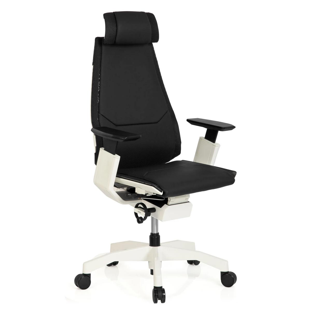 High-end Sedia da ufficio GENIDIA PRO WHITE nera in pelle con base bianca e cinque ruote di hjh OFFICE – vista a 360° (vista frontale a tre quarti 40°)