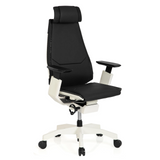 High-end Sedia da ufficio GENIDIA PRO WHITE nera in pelle con base bianca e cinque ruote di hjh OFFICE – vista a 360° (vista frontale a tre quarti 40°)