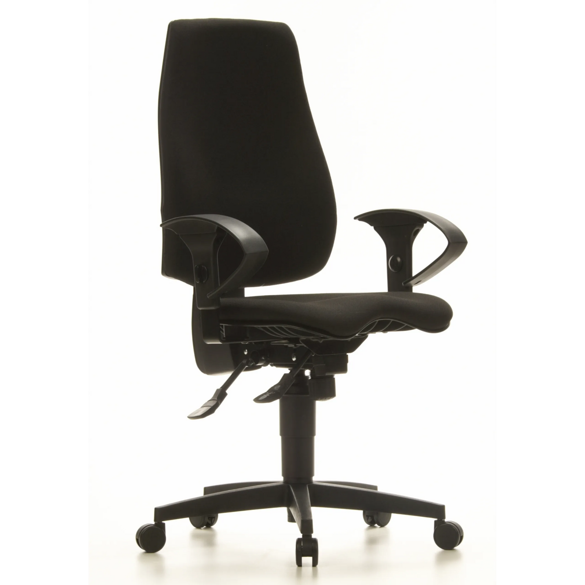 Sedia da ufficio professionale SYDNEY PRO nera con braccioli e base a cinque ruote di Topstar – vista a 360° (vista frontale a tre quarti 40°)