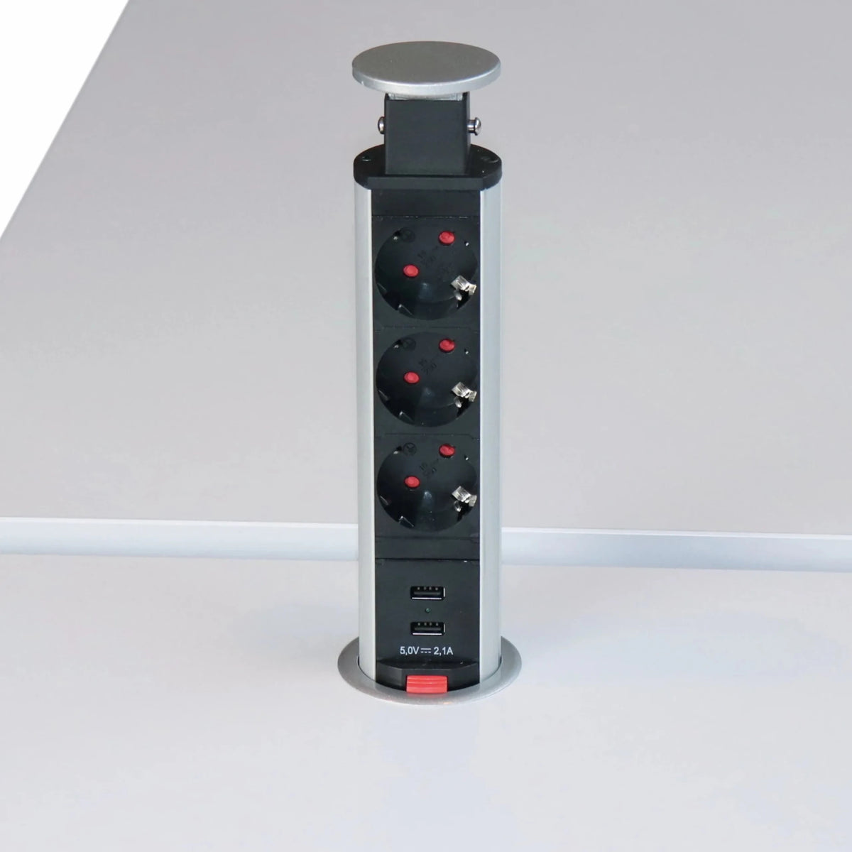 Torre prese argentata ELDO600 in alluminio con tre prese e due porte USB di hjh OFFICE PRO
