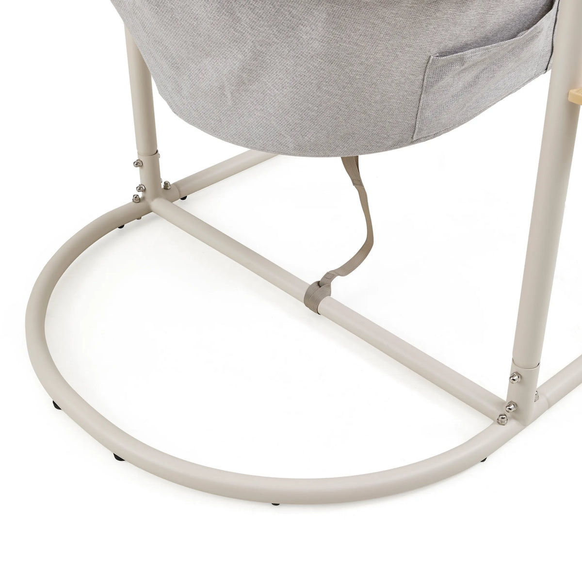 Struttura in metallo beige della sedia sospesa Skylo con rivestimento in tessuto grigio di hjh LIVING