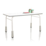 Scrivania per bambini KID GRO T in grigio chiaro con struttura bianca e tappi per i piedi grigi di hjh OFFICE