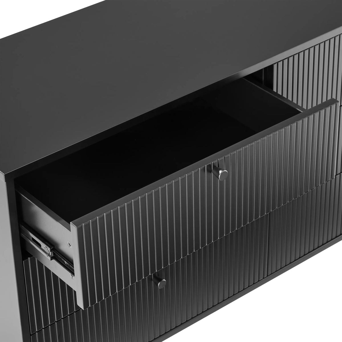 Cassetto aperto della Madia KARBY S in nero con frontale scanalato di hjh LIVING