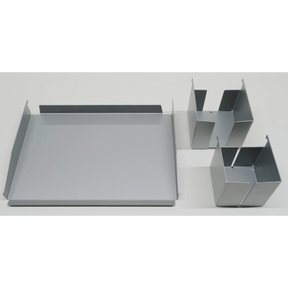 Set di accessori ORGSET in metallo argentato con vassoio e due cestelli organizer di hjh OFFICE PRO