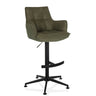 Sgabello da bar verde SOLAO LIFE HIGH con rivestimento imbottito, braccioli e poggiapiedi nero di hjh LIVING