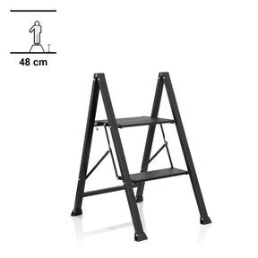 Scala richiudibile SOLID W5 nera con due gradini e un'altezza di 48 cm di hjh OFFICE