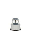 Sgabello TIO-M II grigio chiaro con superfici antiscivolo e anello di base nero di hjh OFFICE